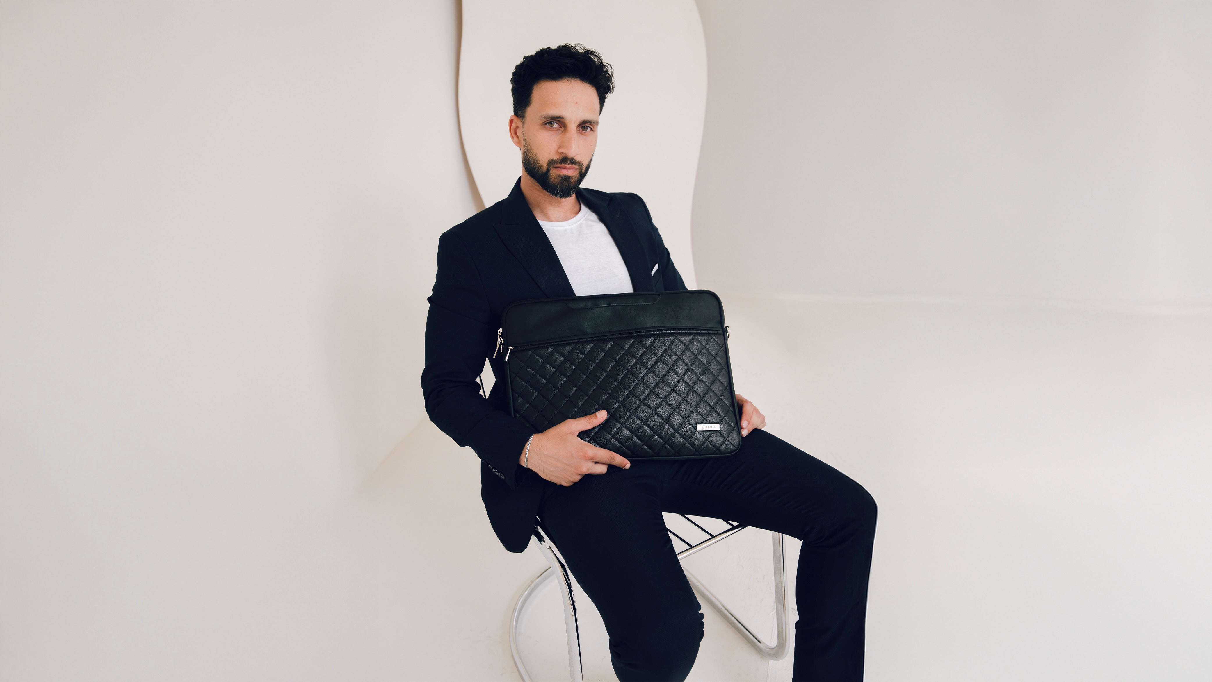 حافظة لاب توب