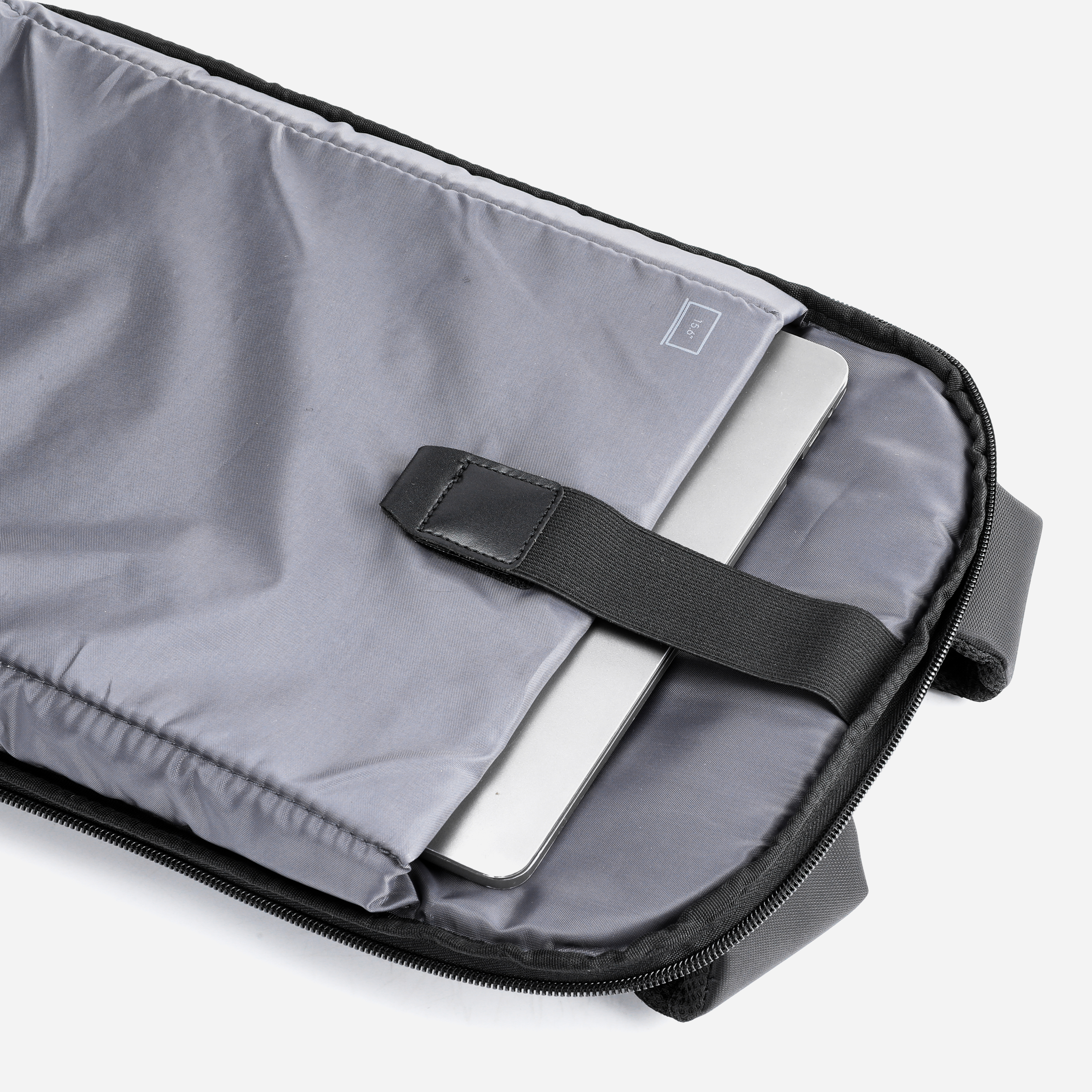 حقيبة ظهر KG-122